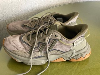 Zapatillas Adidas Hombre  talla 10 1/2 US