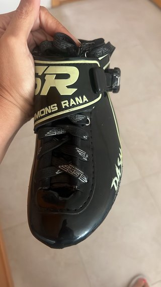 Patines de Velocidad Simmons Rana