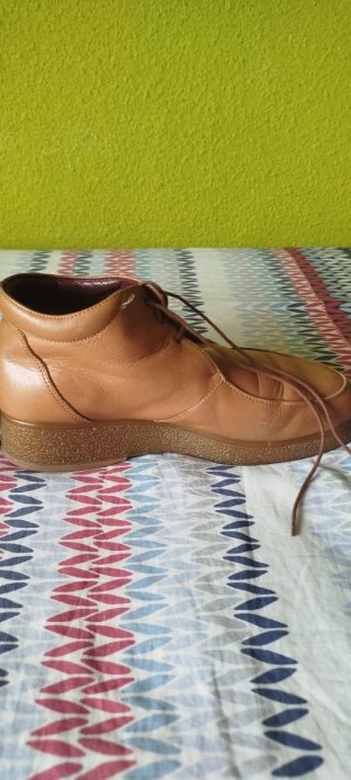 Botines de piel marrón Blanco y Negro Talla 39