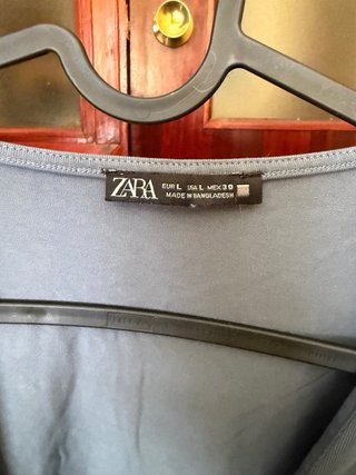 Body Zara escote pico manga larga gris