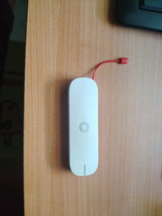 Modem USB Vodafone Blanco