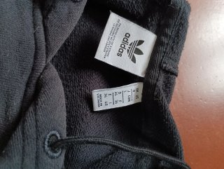Sudadera corta Adidas negra