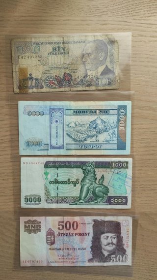 Lotto di Banconote Antiche del Mondo
