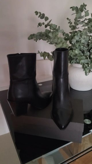 Botines Zara Piel. Nuevos
