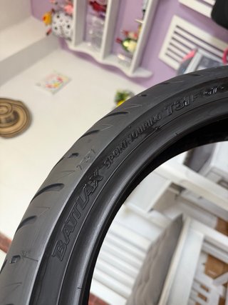 Neumático Moto Delantero 120/70ZR17 (58W)