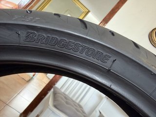 Neumático Moto Delantero 120/70ZR17 (58W)