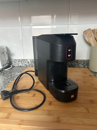 Cafetera Illy Smart 10 cápsulas