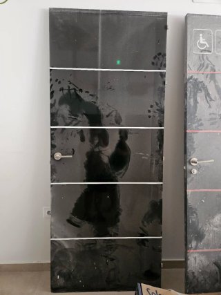 Puertas Interiores de 82,50 cm con premarco.
