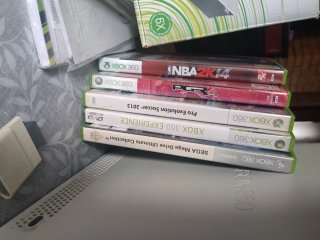 Consola Xbox 360 + 3 Mandos + Juegos