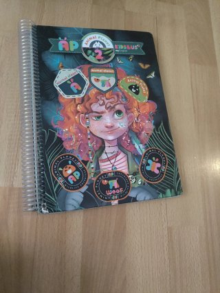 Libro del Kids and Us (escrito)