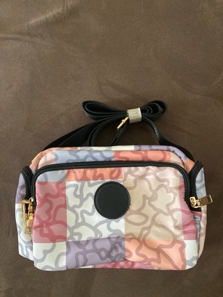 Bolso Mediano tipo Tous Multicolor .tengo 2.