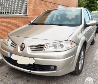 Renault Megane II 1.4 Gasolina (2009) 170.000 km