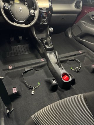Peugeot 108 Top Allure