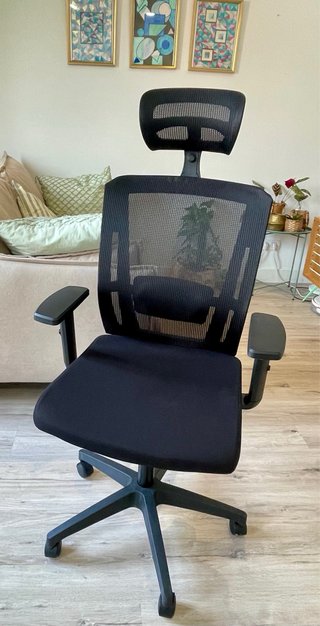 Silla Ergonómica de Oficina con Reposacabezas