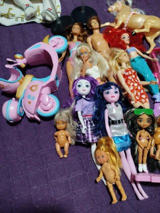 Lote Barbie con accesorios