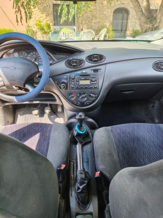Ford Focus 2000