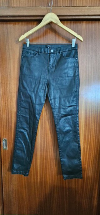 Pantalones Pitillo de Polipiel Negros