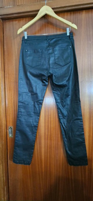 Pantalones Pitillo de Polipiel Negros