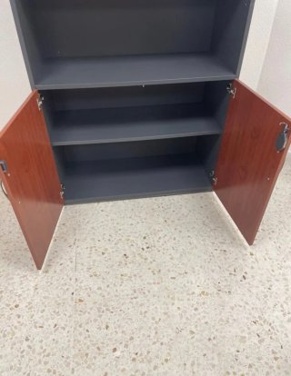 Mueble con Estante y Armario