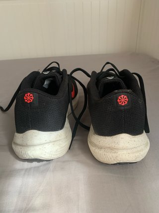 Nike Winflo 10 Zapatillas Running Negras y rojas