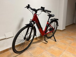 Bicicleta Eléctrica Conor Roja