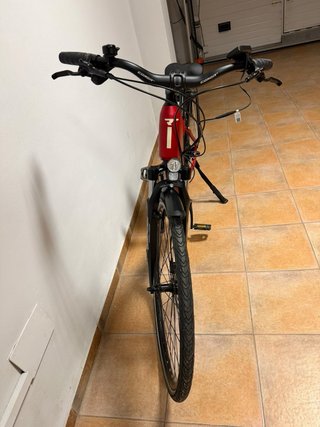 Bicicleta Eléctrica Conor Roja