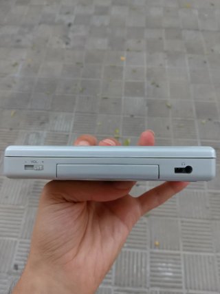 Nintendo DS Lite Plateada