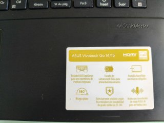 Portátil ASUS Vivobook Go
