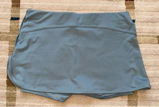 Falda pantalón deportiva Born Living Yoga