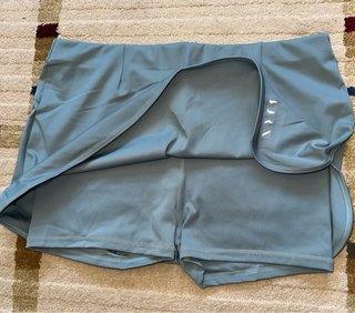 Falda pantalón deportiva Born Living Yoga