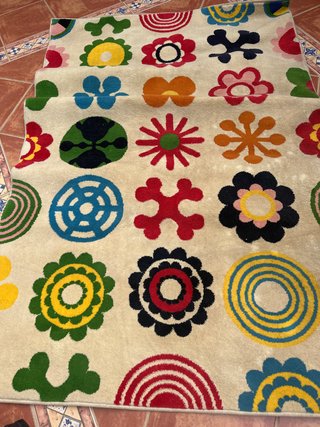 Alfombra juvenil multicolor
