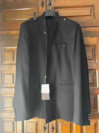 Blazer Negra Zara Estilo Militar