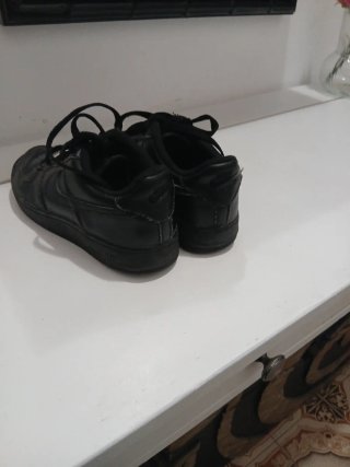 Nike Air Force 1 Negras