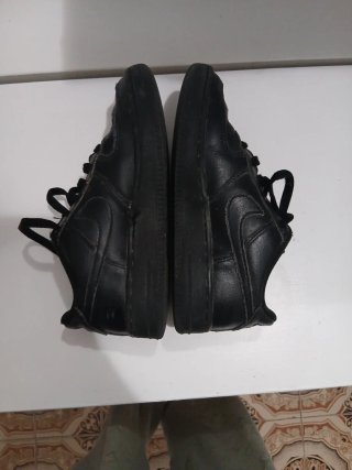 Nike Air Force 1 Negras
