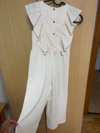 Mono de niña beige, talla 9-10 en perfecto estado