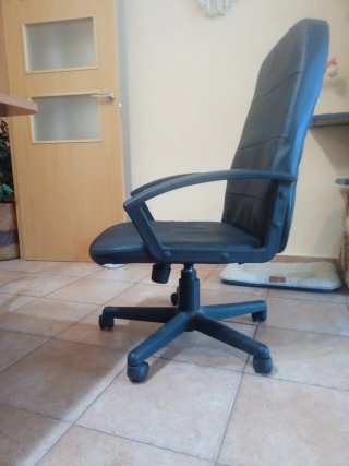 Silla de Oficina y Ordenador Negra, regulable