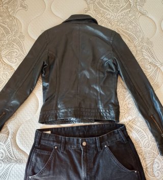 Chaqueta Biker Negra Vintage Mujer Bershka