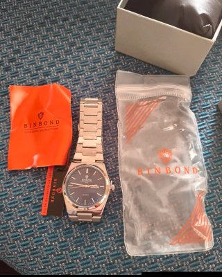 Reloj BINBOND Nuevo con Etiqueta