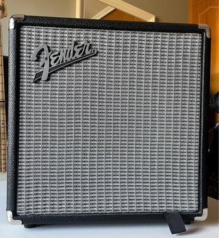Amplificador Fender Rumble 15W
