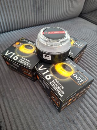 Baliza V16 SOS ROAD DGT Conectada