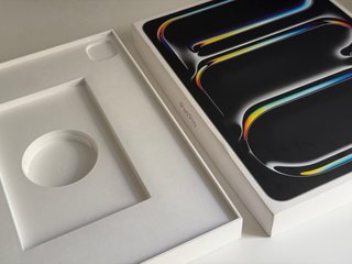 Caja vacía - Apple iPad Pro 13” M4 WiFi + Cellular