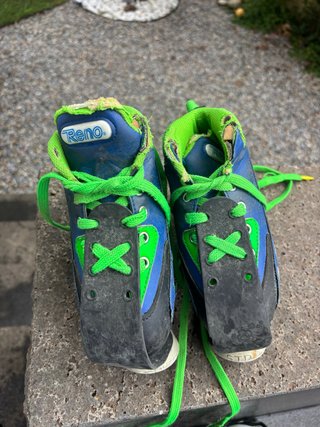 Bota Hockey Patines Talla 32 + Plantilla Talla 10