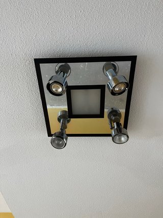 Lámpara de techo con 4 focos orientables