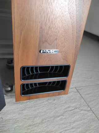 Altavoces PMC Twenty5 23