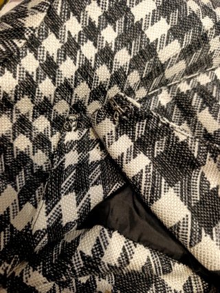 Abrigo Estampado Blanco y Negro Talla 44