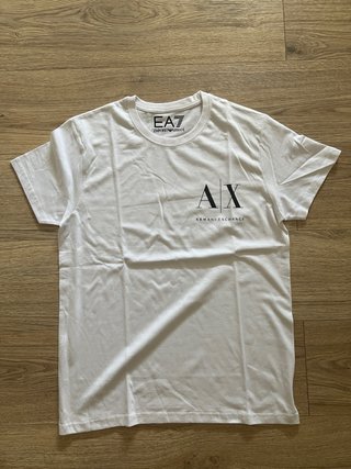 Camiseta EA7