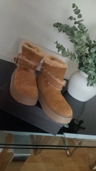 Botines Zara serraje. Sin estrenar