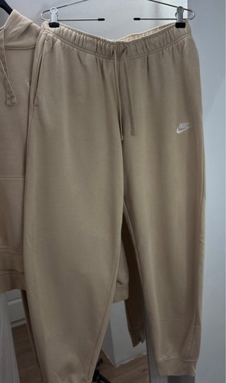 Chándal Nike Beige