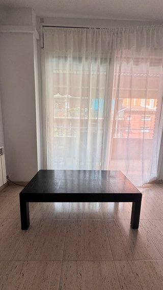 Mesa Baja de Madera Negra