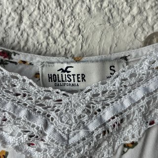 Top Hollister